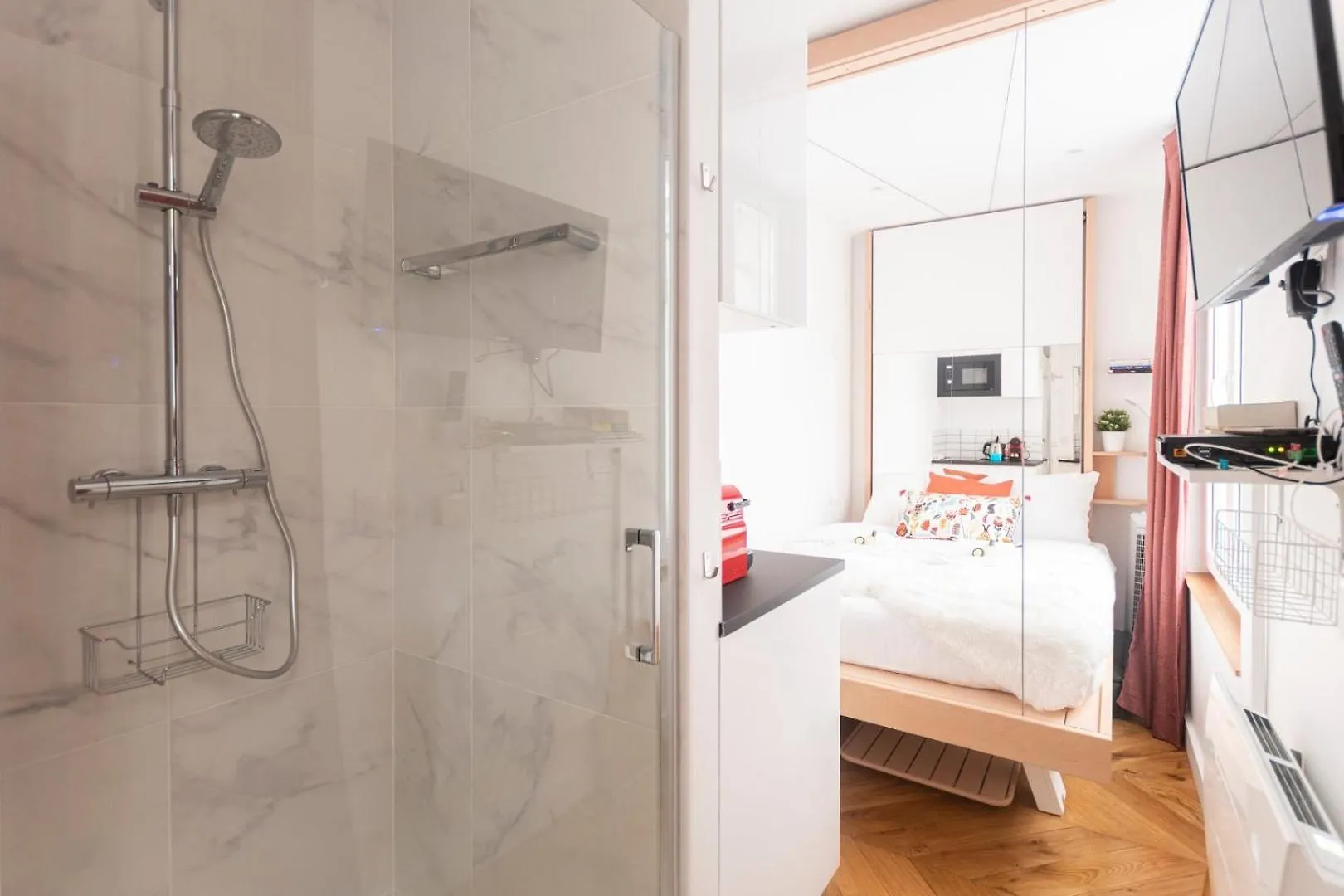 Super Mini - 2 Pax, Bed Appartamento Parigi
