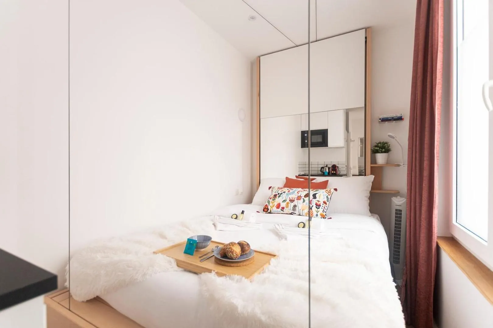 Super Mini - 2 Pax, Bed דירה